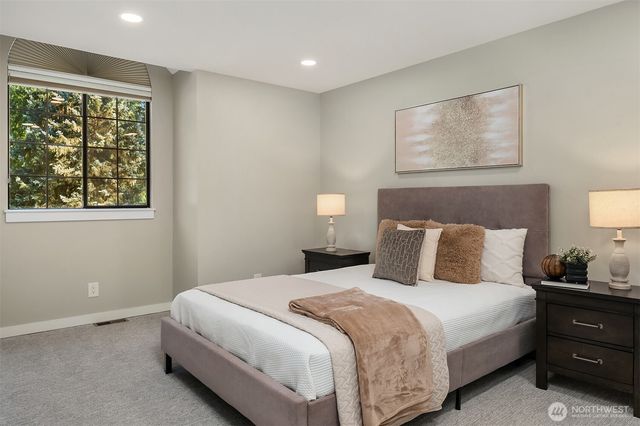14329 166 Place SE, Renton, WA 98059
