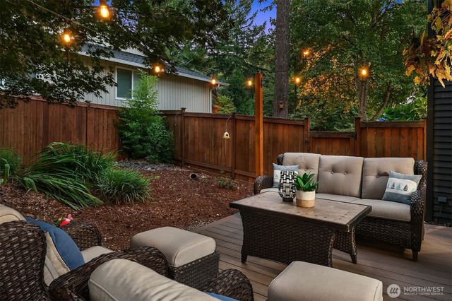 14329 166 Place SE, Renton, WA 98059