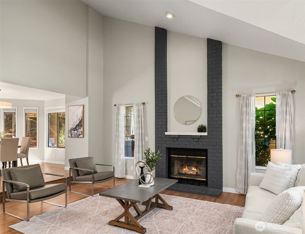 14329 166 Place SE, Renton, WA 98059