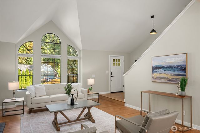 14329 166 Place SE, Renton, WA 98059