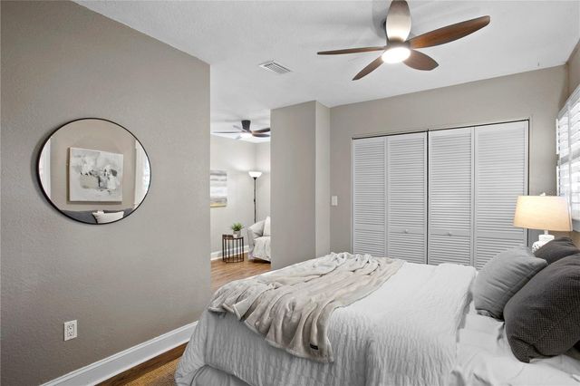 937 5TH STREET N, St Petersburg, FL 33701