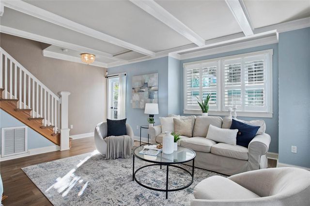 937 5TH STREET N, St Petersburg, FL 33701