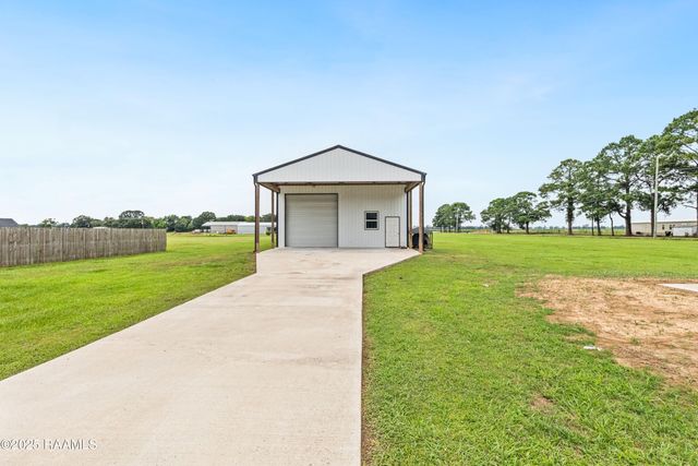 100 Viaulet Road, Youngsville, LA 70592