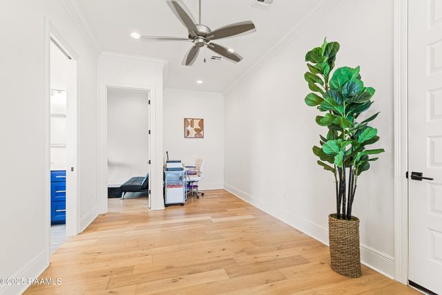 100 Viaulet Road, Youngsville, LA 70592