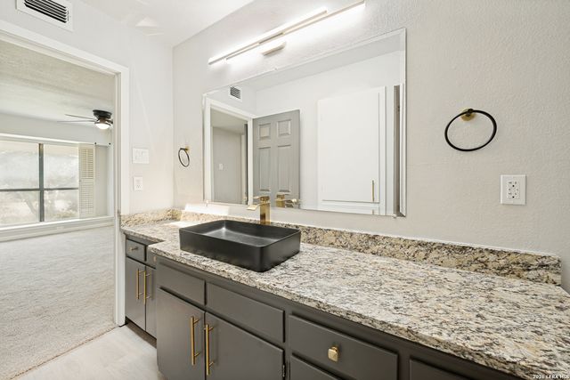 618 Sonnet, San Antonio, TX 78216