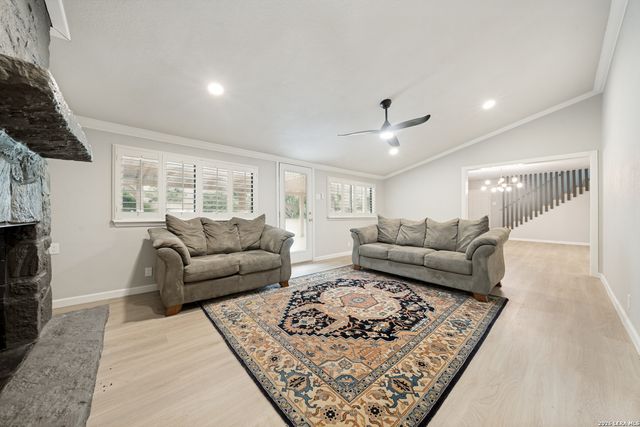 618 Sonnet, San Antonio, TX 78216