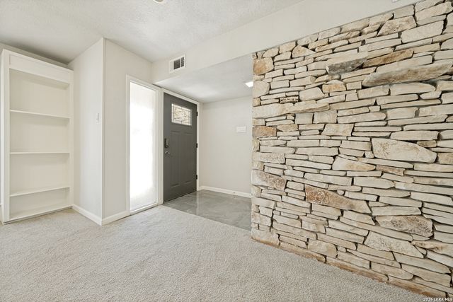 618 Sonnet, San Antonio, TX 78216
