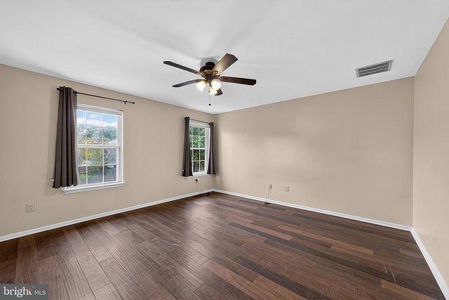 89 KETTLEBROOK DR, Mt Laurel, NJ 08054