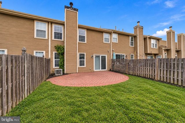 89 KETTLEBROOK DR, Mt Laurel, NJ 08054