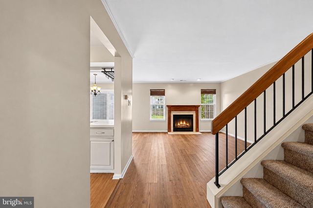 89 KETTLEBROOK DR, Mt Laurel, NJ 08054
