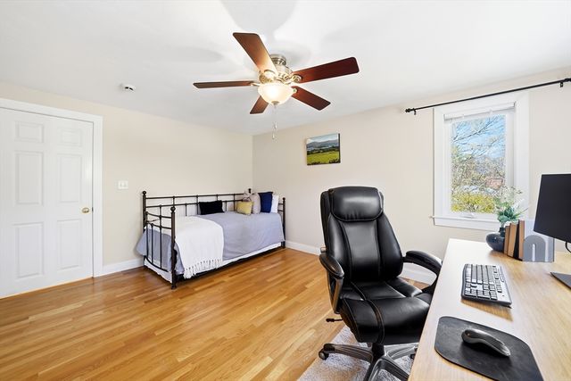 98 Blossomcrest Rd, Lexington, MA 02421