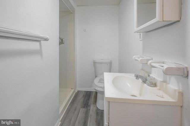 3 LAURIE WAY, Burlington, NJ 08016