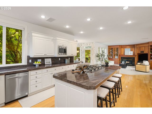 2848 Nw 126TH Ave, Portland, OR 97229