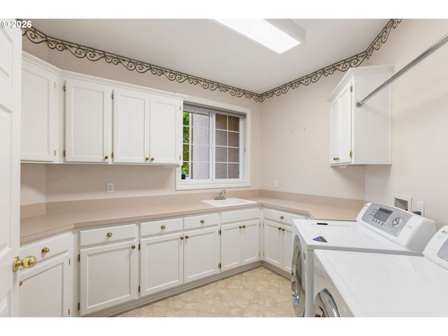 2848 Nw 126TH Ave, Portland, OR 97229
