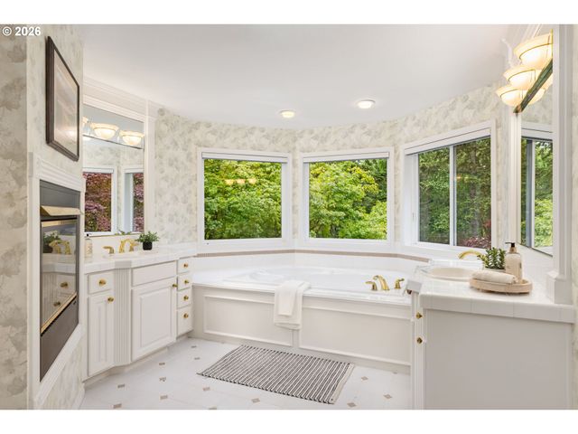 2848 Nw 126TH Ave, Portland, OR 97229