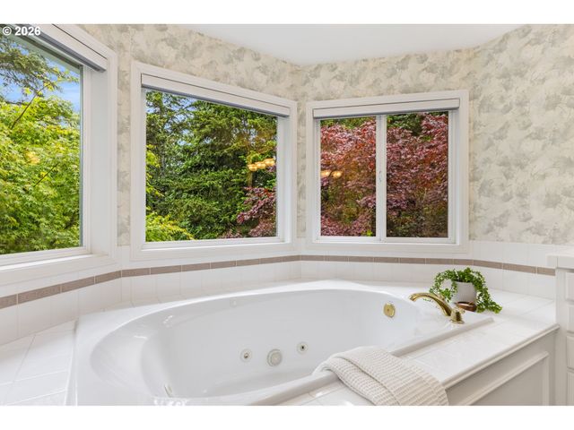 2848 Nw 126TH Ave, Portland, OR 97229