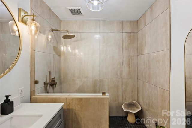 1206 South Point Road, Belmont, NC 28012