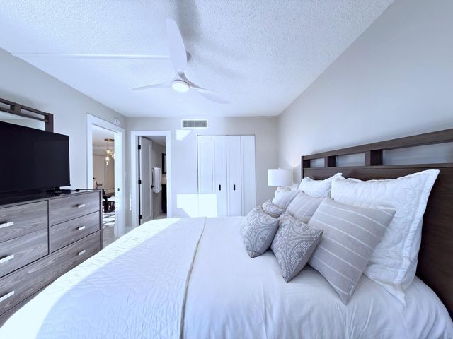 3546 S Ocean Boulevard 316, South Palm Beach, FL 33480