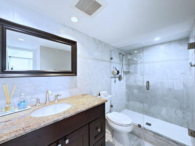 3546 S Ocean Boulevard 316, South Palm Beach, FL 33480