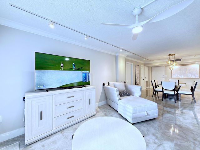 3546 S Ocean Boulevard 316, South Palm Beach, FL 33480