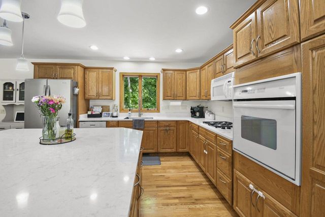 W12440 Northern Cross Arm Road, Lodi, WI 53555