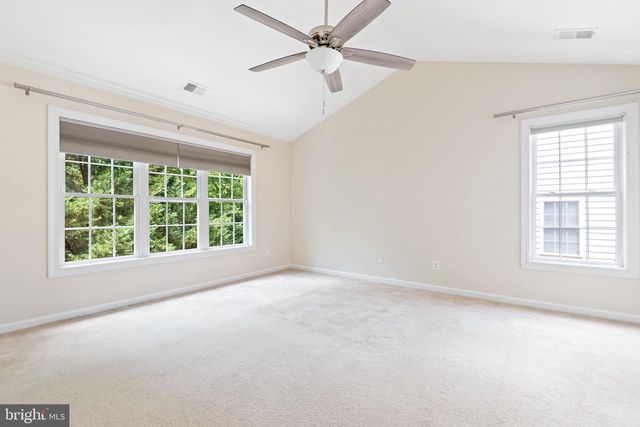 2202 SARAH WOODS CT, Vienna, VA 22182
