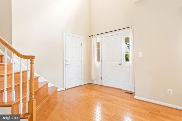 2202 SARAH WOODS CT, Vienna, VA 22182