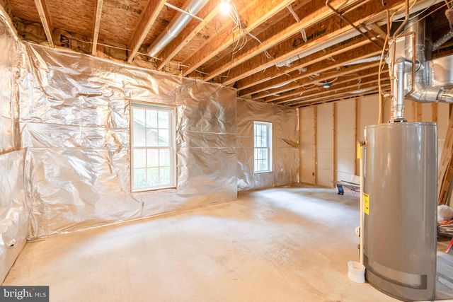 2202 SARAH WOODS CT, Vienna, VA 22182