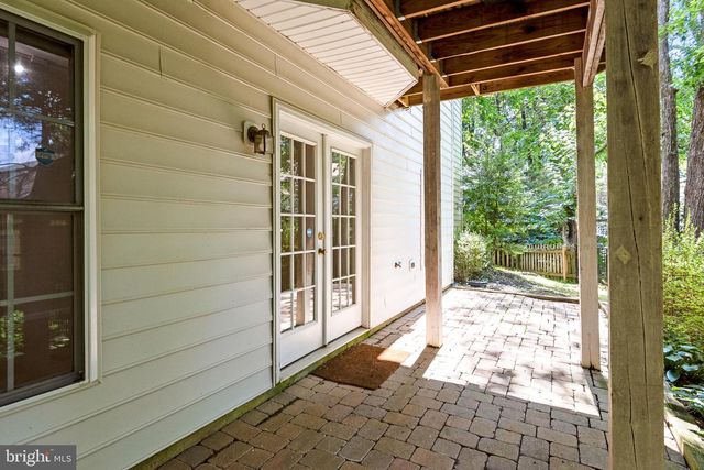 2202 SARAH WOODS CT, Vienna, VA 22182