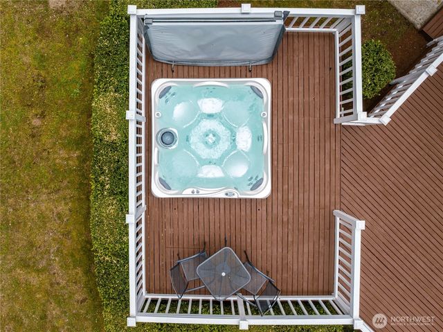 703 245th Place NE, Sammamish, WA 98074