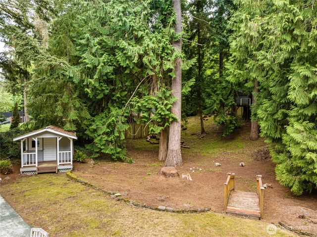 703 245th Place NE, Sammamish, WA 98074