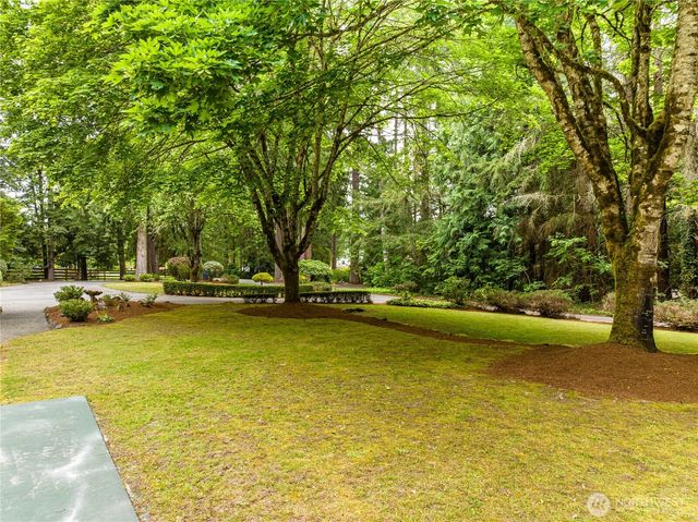 703 245th Place NE, Sammamish, WA 98074