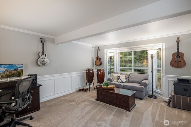 703 245th Place NE, Sammamish, WA 98074