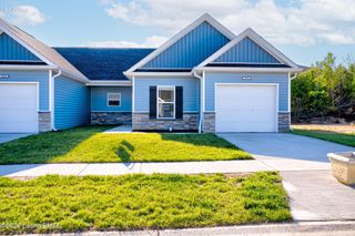 10903 Brookley Dr, Louisville, KY 40229