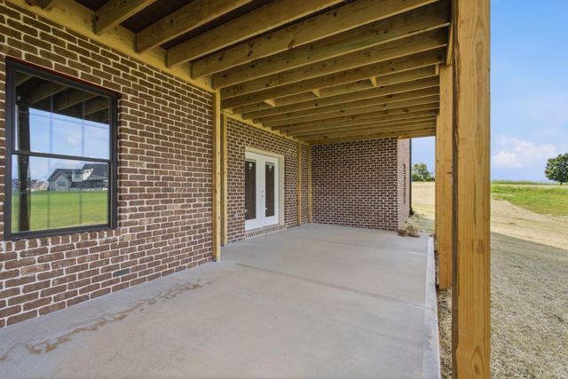 966 Champion Way, Richmond, KY 40475