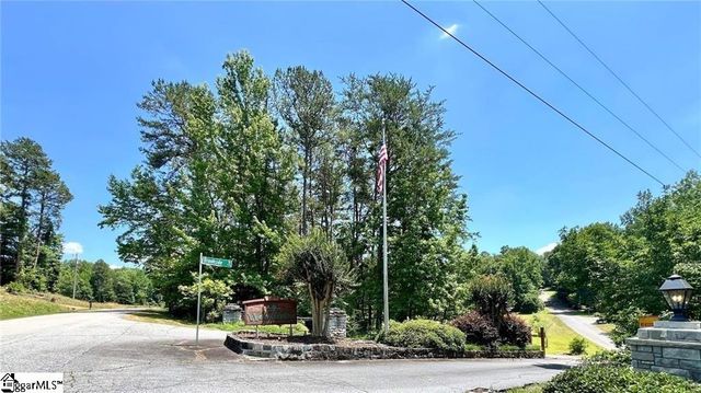 223 Brookside Drive, Westminster, SC 29693