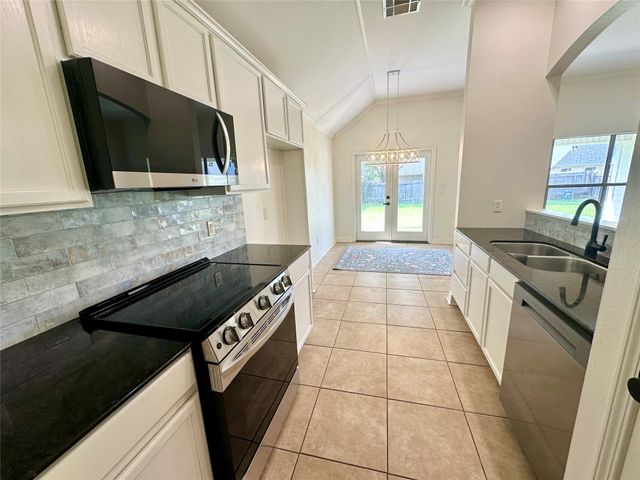 3318 Cane Break Drive, Bossier City, LA 71111