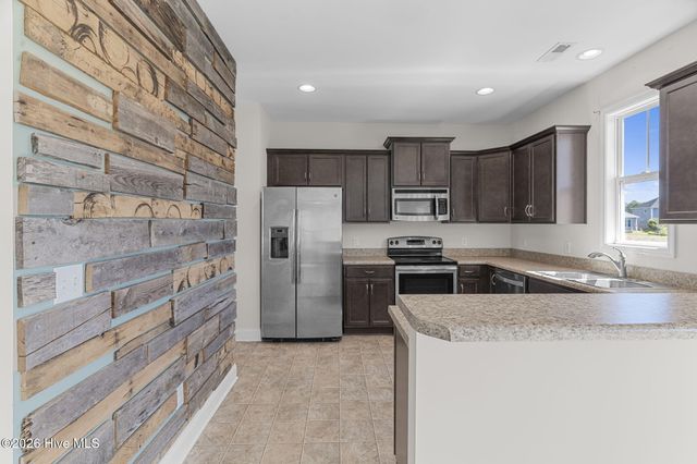 8037 Footpath Road, Leland, NC 28451
