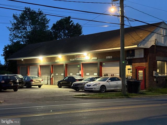 622 W DIVISION ST, Dover, DE 19904