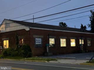 622 W DIVISION ST, Dover, DE 19904