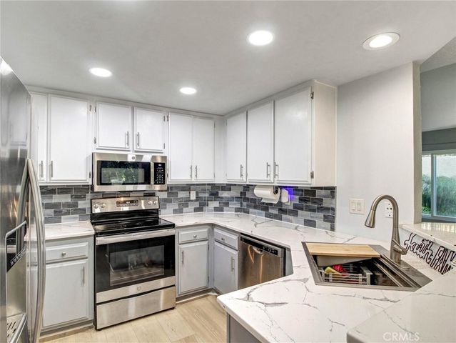 3600 Summerset, Inglewood, CA 90305