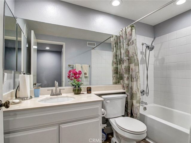 3600 Summerset, Inglewood, CA 90305