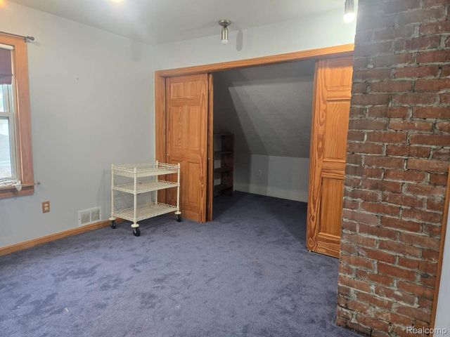 24306 Eureka Road, Taylor, MI 48180