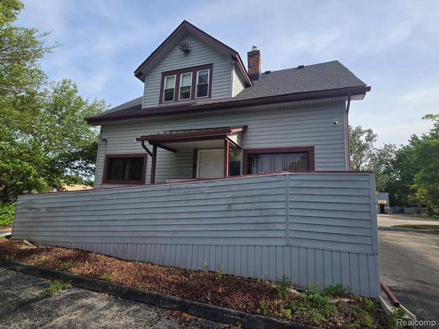 24306 Eureka Road, Taylor, MI 48180