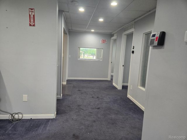 24306 Eureka Road, Taylor, MI 48180