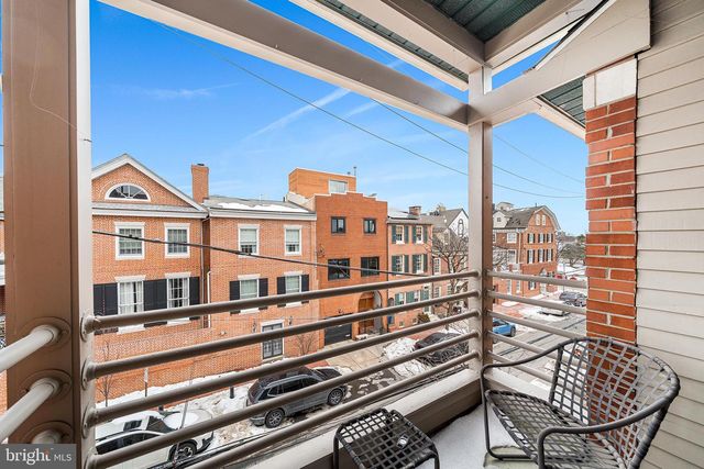 114 BAINBRIDGE ST, Philadelphia, PA 19147