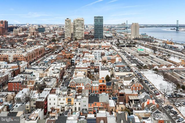 114 BAINBRIDGE ST, Philadelphia, PA 19147