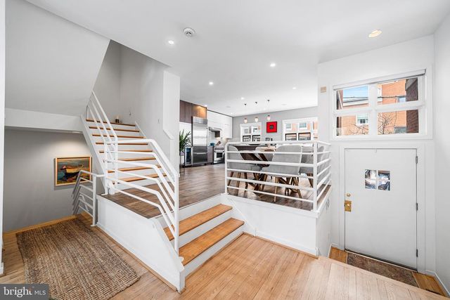 114 BAINBRIDGE ST, Philadelphia, PA 19147