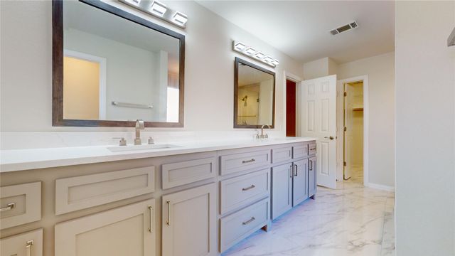 7206 Forestwind Court, Arlington, TX 76001