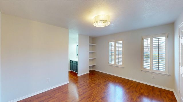 7206 Forestwind Court, Arlington, TX 76001